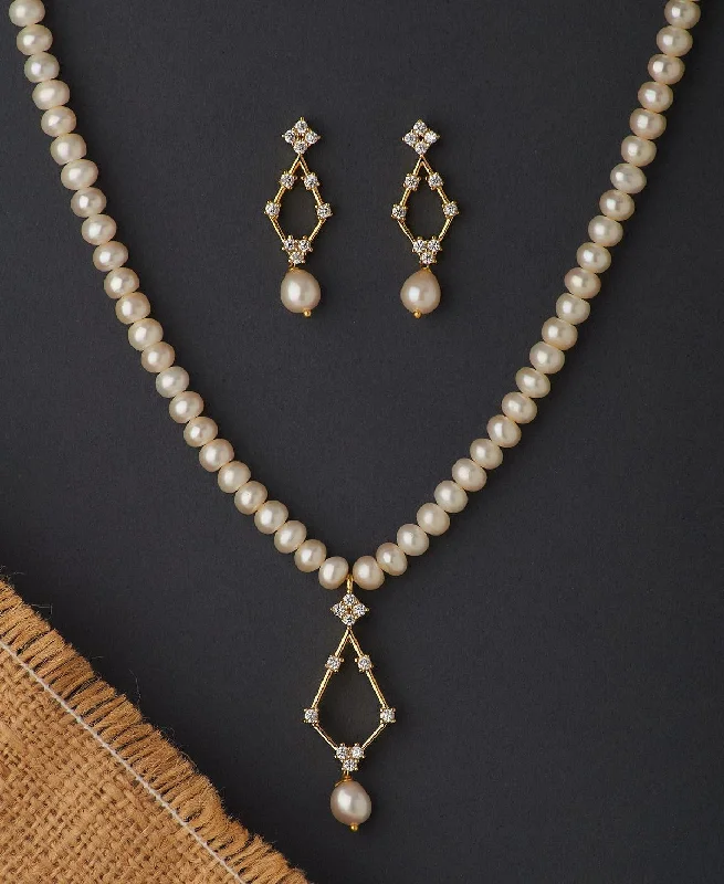 Women twisted chain necklaces -Trendy Real Pearl Necklace Set