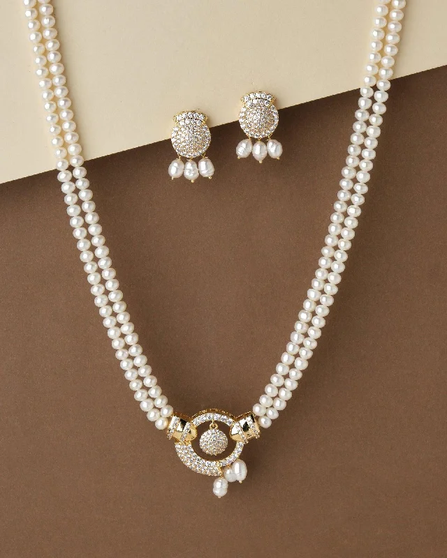 Women custom birthstone necklaces -Traditional Pearl Necklace Set