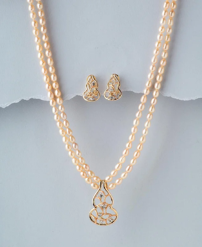 Women boho necklaces -Trendy Real Pearl Necklace Set