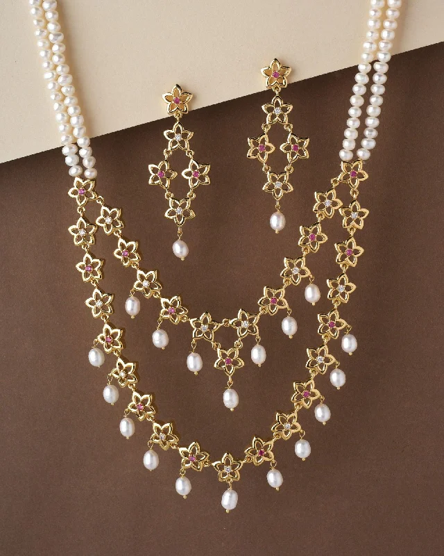 Women matching charm necklaces -The Scotch Mist- Golden Embellished Pearl Necklace Set