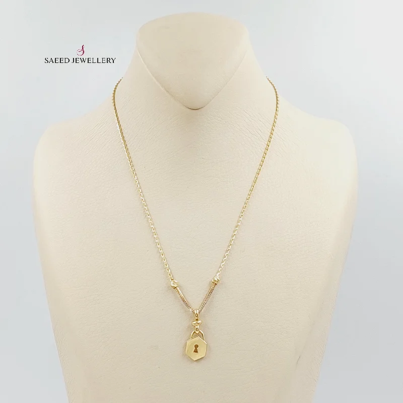 Women twisted chain necklaces -Zircon Studded Lock Necklace