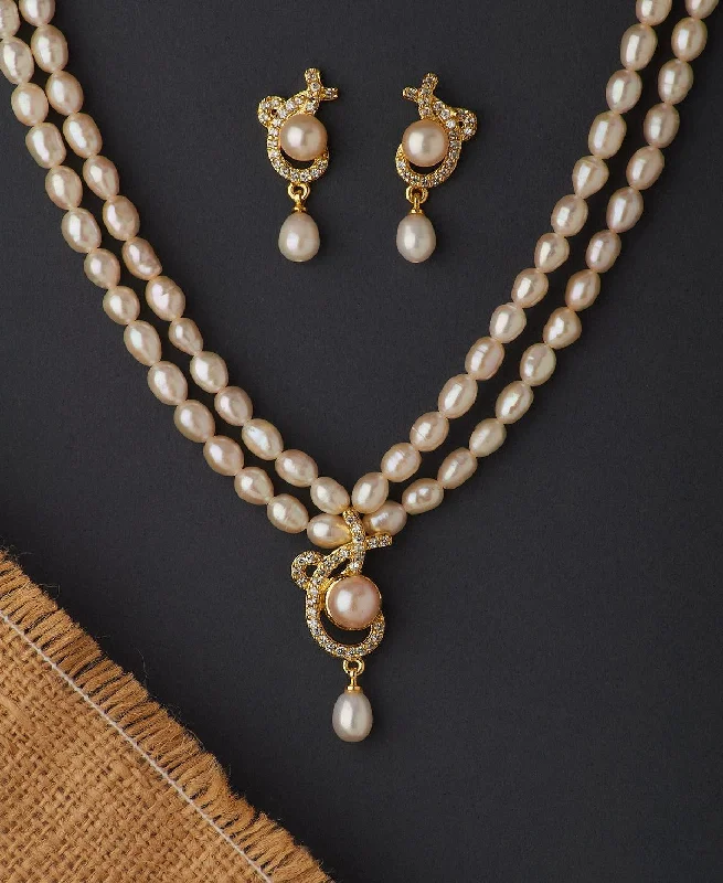 Women floral necklaces -Trendy Real Pearl Necklace Set