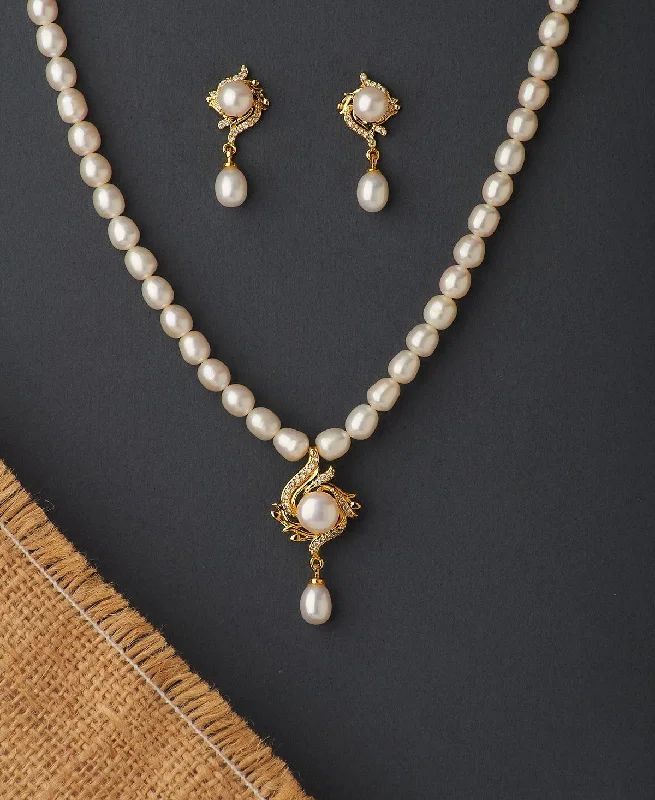 Women vintage pearl necklaces -Trendy Real Pearl Necklace Set