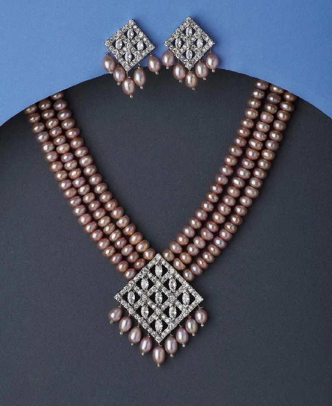 Women crystal-encrusted necklaces -Traditional Real Pearl Necklace Set