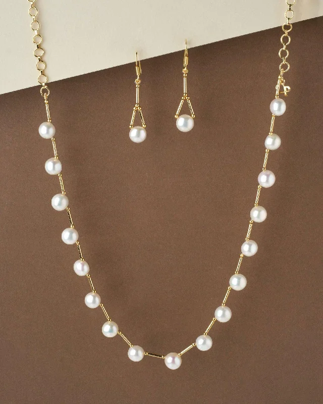 Women short necklaces -Simple Pearl Necklace Set