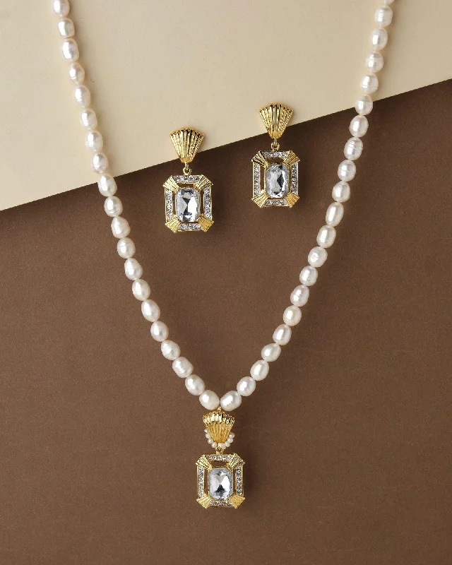 Women custom engraved necklaces -Trendy Pearl Necklace Set