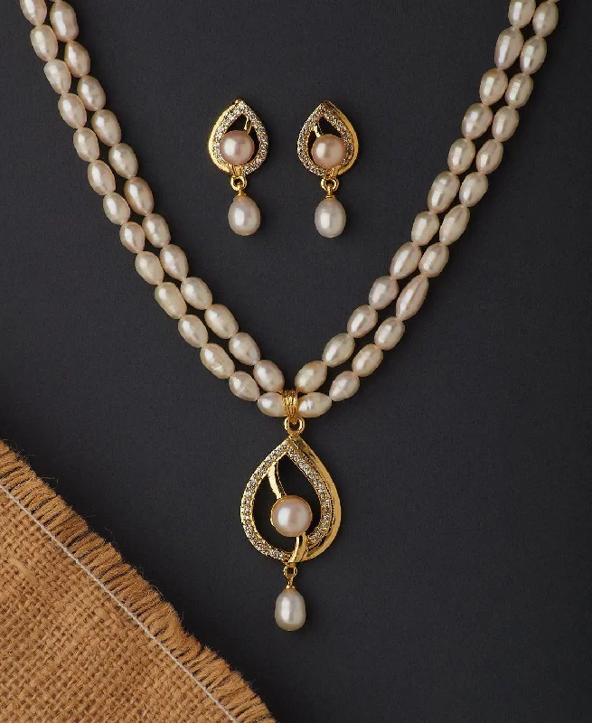 Women layered pendant necklaces -Trendy Real Pearl Necklace Set