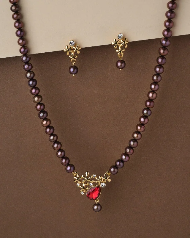 Women luxury necklaces -Trendy Brown Pearl Necklace Set