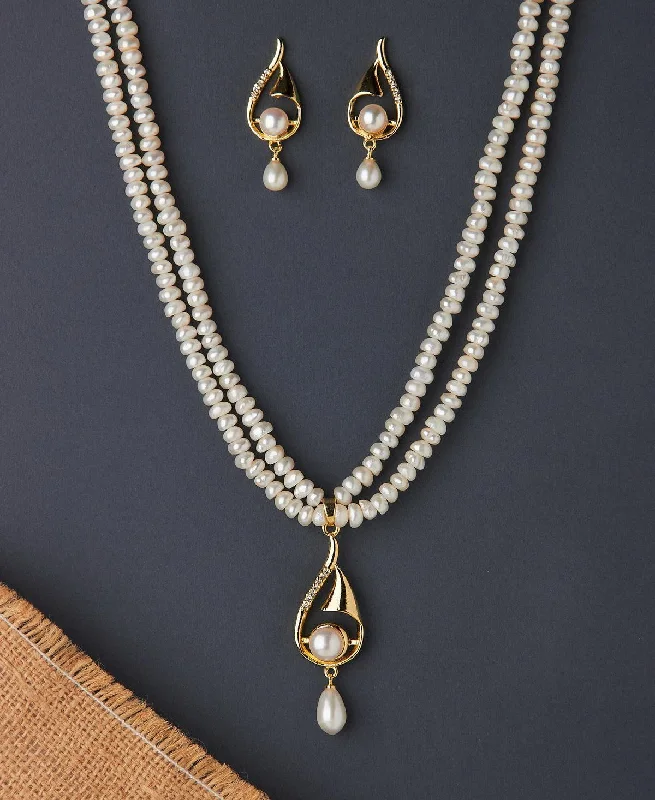 Women layered pendant necklaces -Trendy Real Pearl Necklace Set