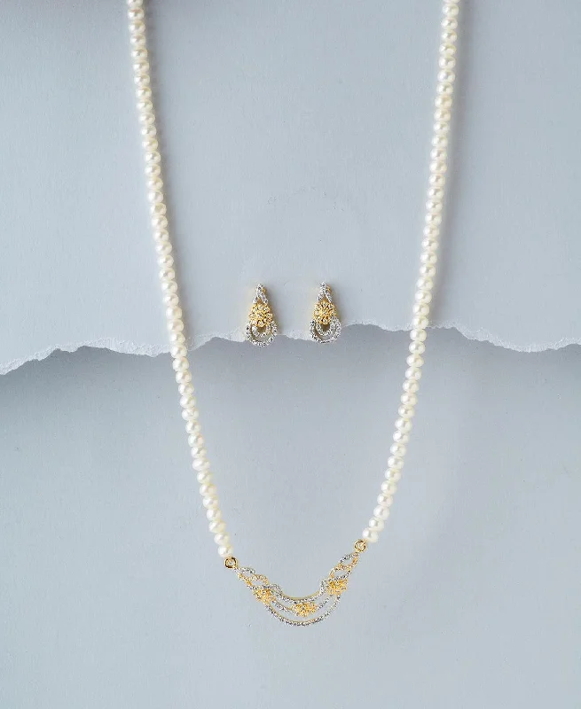 Women luxury necklaces -Trendy Pearl Necklace Set